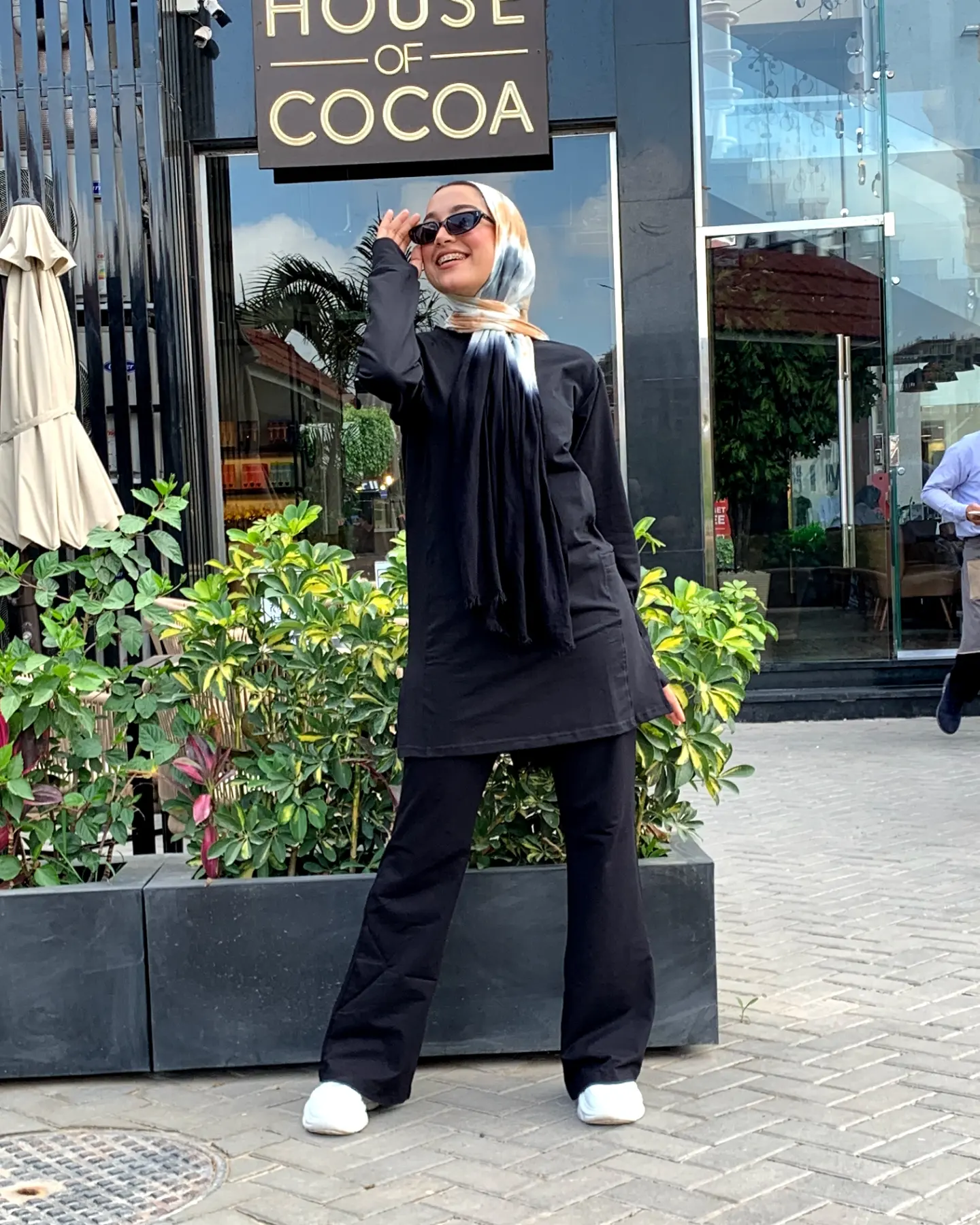 black tshirt tall suit